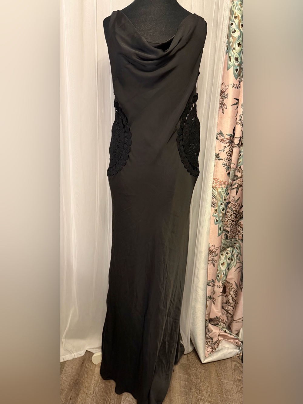 Meshki Black One-Shoulder Cutout Maxi Dress with Ring Detail - Picture 4 of 10